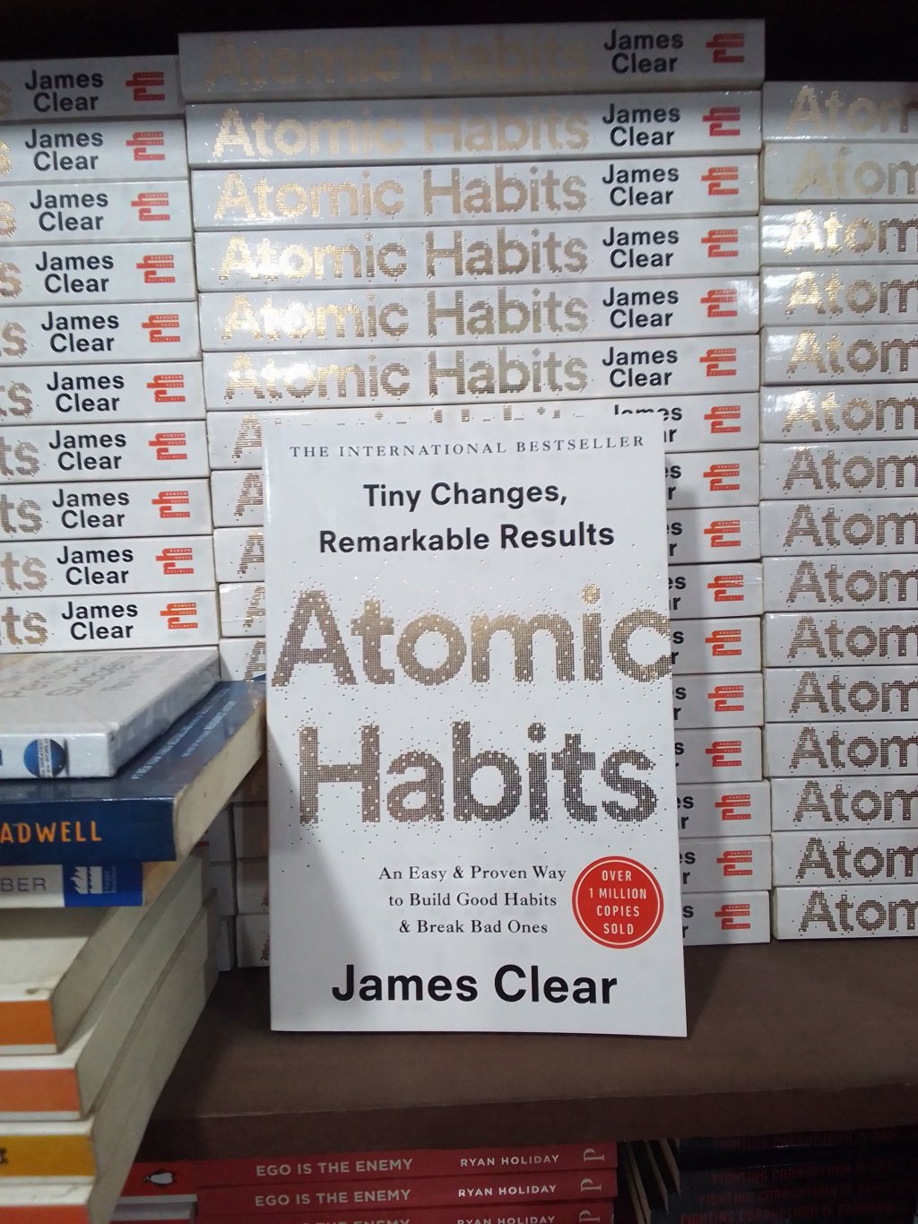 The Africa Insight Books ~ Atomic Habits: Tiny Changes and remarkable results: The Africa Insight with&nbsp;David
